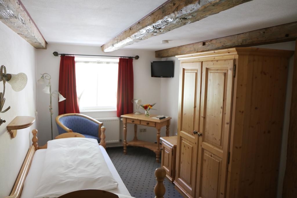 Hotel Landgasthof Adler Altenrond Room photo